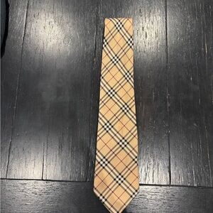 Classic Burberry Tan Plaid Men's Tie